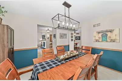 12775 W Scarborough Dr, New Berlin, WI 53151 - Photo 8