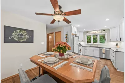 12775 W Scarborough Dr, New Berlin, WI 53151 - Photo 10