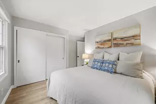 969 N 123rd St, Wauwatosa, WI 53226 - Photo 14