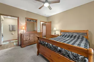 N161W19088 Oakland Dr, Jackson, WI 53037 - Photo 14