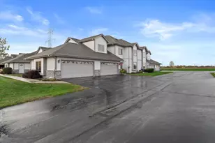 N161W19088 Oakland Dr, Jackson, WI 53037 - Photo 32