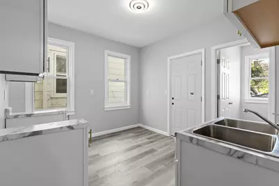 1229 S 72nd St St #1231, West Allis, WI 53214 - Photo 8