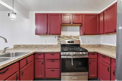 5648 S 27th St #3, Milwaukee, WI 53221 - Photo 4