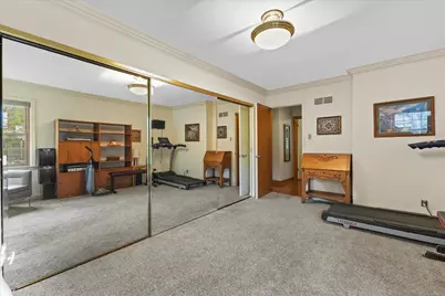 5700 W Rita Dr, West Allis, WI 53219 - Photo 16