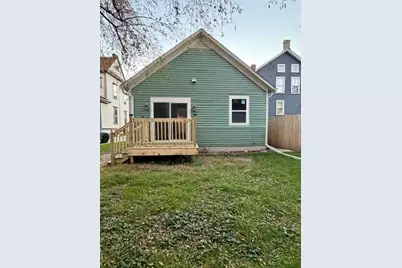 1120  College Ave, Racine, WI 53403 - Photo 24