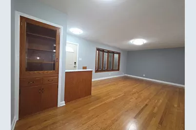 4241 S Griffin Ave, Milwaukee, WI 53207 - Photo 2