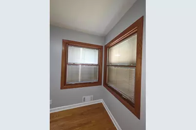4241 S Griffin Ave, Milwaukee, WI 53207 - Photo 22
