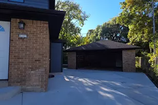 4241 S Griffin Ave, Milwaukee, WI 53207 - Photo 38