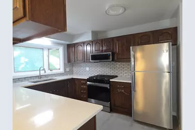 4241 S Griffin Ave, Milwaukee, WI 53207 - Photo 8