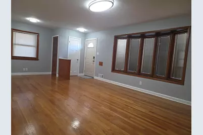 4241 S Griffin Ave, Milwaukee, WI 53207 - Photo 4