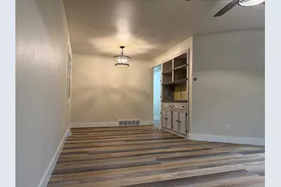 W135S6493  Windsor Rd, Muskego, WI 53150 - Photo 12
