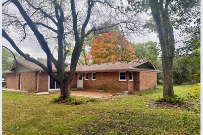 W135S6493  Windsor Rd, Muskego, WI 53150 - Photo 4