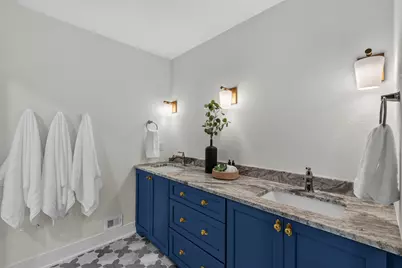 W184N5172  Sunrise Ln, Menomonee Falls, WI 53051 - Photo 38