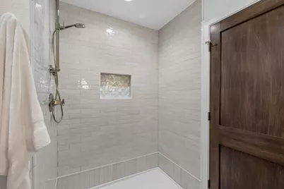 W184N5172  Sunrise Ln, Menomonee Falls, WI 53051 - Photo 36