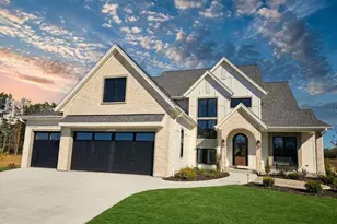 W184N5172 Sunrise Ln, Menomonee Falls, WI 53051 - Photo 1