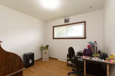 N89W15242  Cleveland Ave, Menomonee Falls, WI 53051 - Photo 10