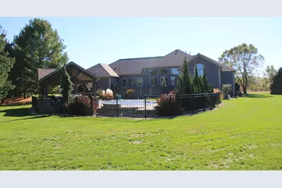 37868  Nettle Way Ct, Summit, WI 53066 - Photo 32