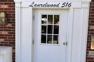 516 Laurel Lake Rd, Thiensville, WI 53092 - Photo 2