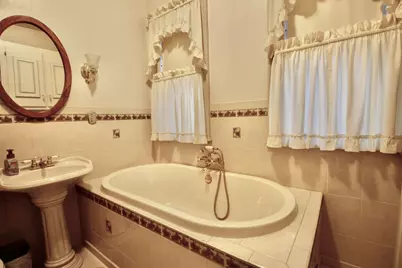 900 S 20th St, Milwaukee, WI 53204 - Photo 10