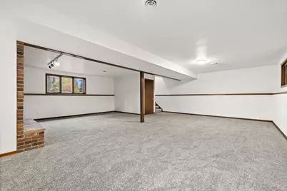 1066 N Meadow Dr, Silver Lake, WI 53170 - Photo 20