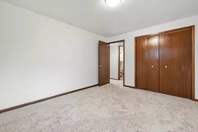 1066 N Meadow Dr, Silver Lake, WI 53170 - Photo 24