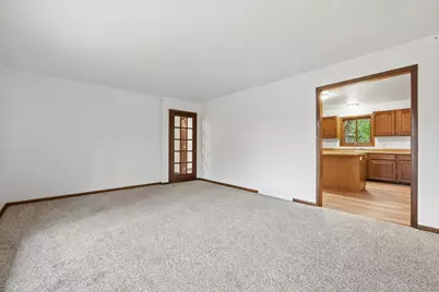 1066 N Meadow Dr, Silver Lake, WI 53170 - Photo 14
