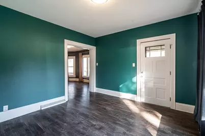 832 E Russell Ave, Milwaukee, WI 53207 - Photo 10