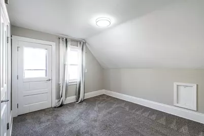 832 E Russell Ave, Milwaukee, WI 53207 - Photo 24