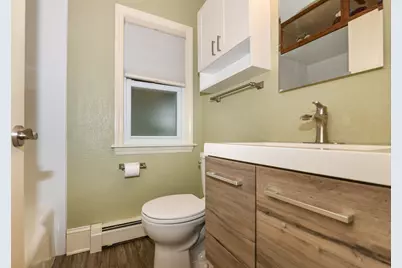 13501 W Greenfield Ave, New Berlin, WI 53151 - Photo 24