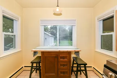 13501 W Greenfield Ave, New Berlin, WI 53151 - Photo 18