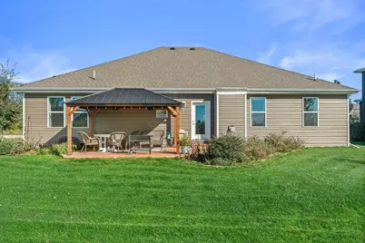 809  Winery Way, Cambridge, WI 53523 - Photo 36
