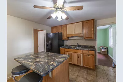 422  Washington St, Portage, WI 53901 - Photo 8