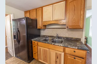 422  Washington St, Portage, WI 53901 - Photo 12