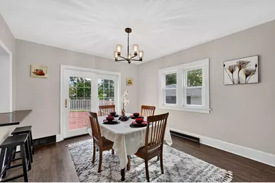 1409  Meadowbrook Blvd, Racine, WI 53405 - Photo 8
