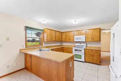N7202  Hamms Rd, Spring Prairie, WI 53105 - Photo 12