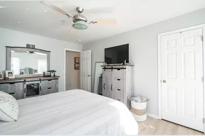323  55th St #1A, Kenosha, WI 53140 - Photo 18