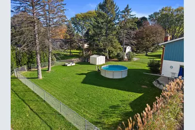 1605  Dixie Dr, Waukesha, WI 53189 - Photo 42