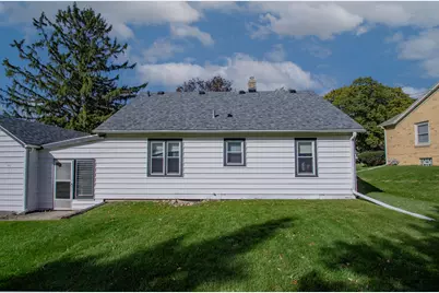 1317  Sunset Ave, Watertown, WI 53094 - Photo 10