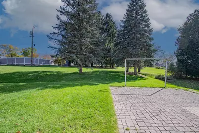 1317  Sunset Ave, Watertown, WI 53094 - Photo 8