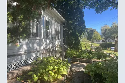 718 W Sherman Ave, Fort Atkinson, WI 53538 - Photo 2