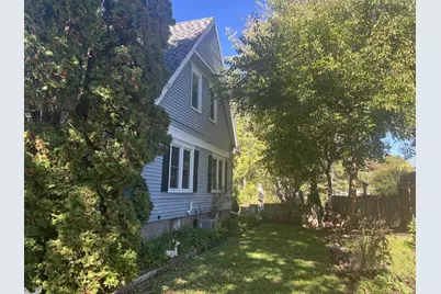 718 W Sherman Ave, Fort Atkinson, WI 53538 - Photo 4