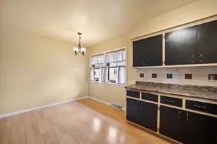 3179 S 77th St, Milwaukee, WI 53219 - Photo 8