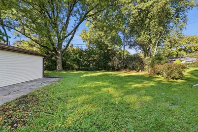 745  10th Ave, Grafton, WI 53024 - Photo 22