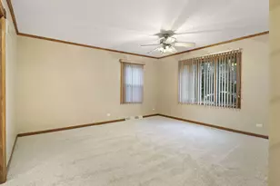 8743 3rd Ave, Pleasant Prairie, WI 53158 - Photo 4