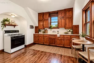 1106 E Pryor Ave, Milwaukee, WI 53207 - Photo 18