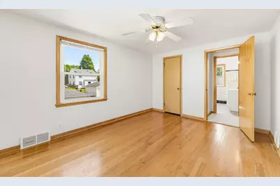 3744 N 100th St, Milwaukee, WI 53222 - Photo 14