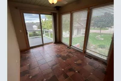 211  Heritage Dr #23, Fort Atkinson, WI 53538 - Photo 10