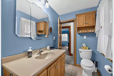 3908 E Cudahy Ave, Cudahy, WI 53110 - Photo 14
