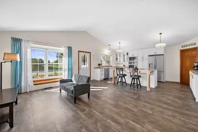 730 E Fitzsimmons Rd, Oak Creek, WI 53154 - Photo 8
