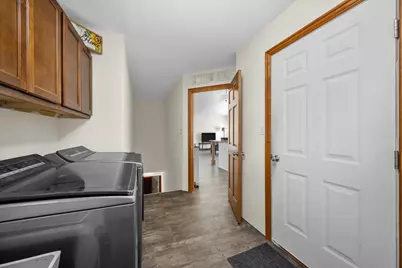 730 E Fitzsimmons Rd, Oak Creek, WI 53154 - Photo 10
